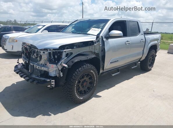 3TMKB5FN0SM039173 2025 TOYOTA TACOMA Серебряный Передняя левая четверть