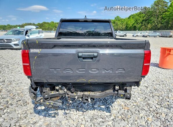 3TMKB5FN1RM022103 2024 TOYOTA TACOMA Charcoal Widok z tyłu