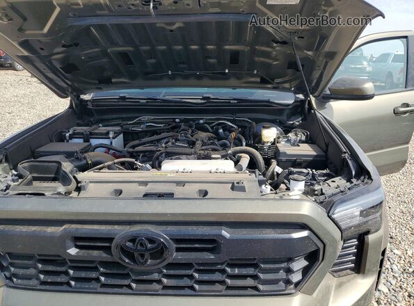 3TMKB5FN2SM052670 2025 TOYOTA TACOMA Brown უკანა სალონის ხედი