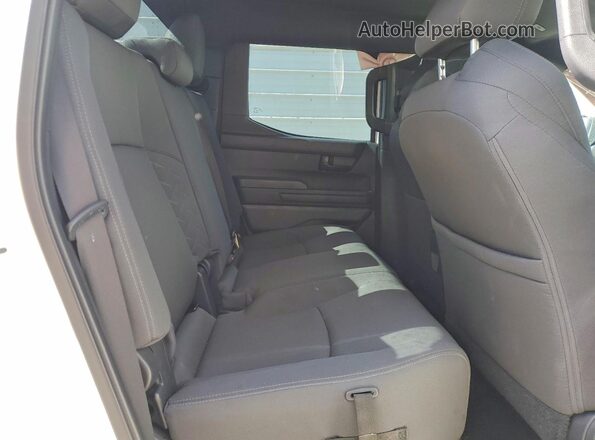 3TMKB5FN3RM008381 2024 TOYOTA TACOMA White უკანა სავარძლების ხედი