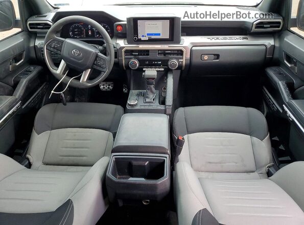 3TMKB5FN4TM057239 2026 TOYOTA TACOMA Серый Вид щитка приборов