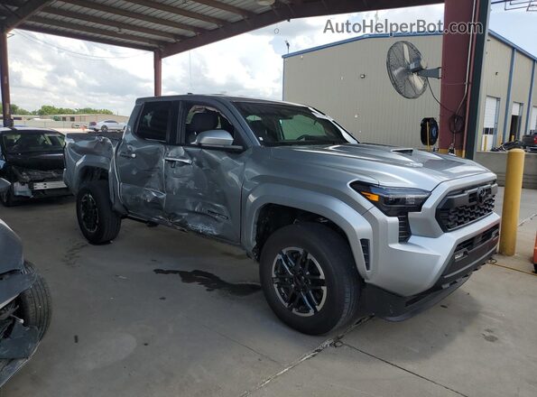 3TMKB5FN5TM065527 2026 TOYOTA TACOMA Silver VIN კოდის სტიკერის ხედი
