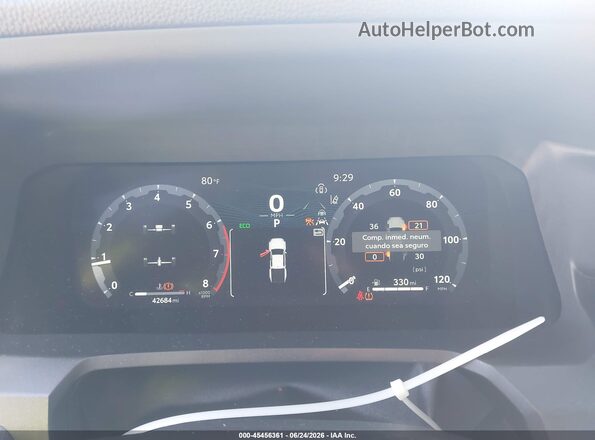 3TMKB5FN6RM020735 2024 TOYOTA TACOMA Silver Вид задніх сидінь