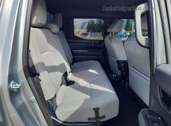 3TMKB5FN6TM062846 2026 TOYOTA TACOMA Silver 