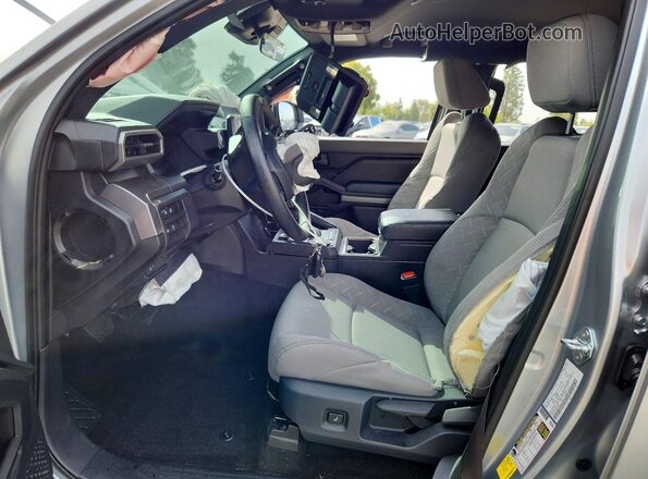 3TMKB5FN6TM062846 2026 TOYOTA TACOMA Silver 
