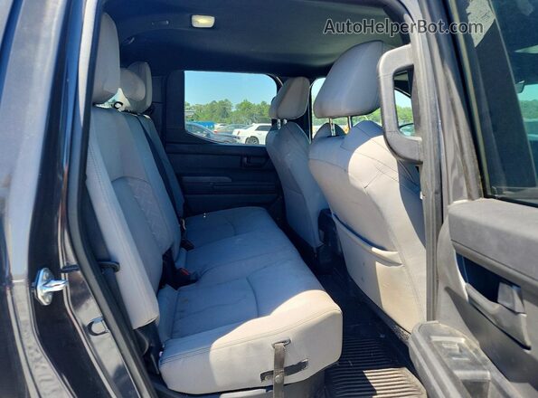 3TMKB5FN8RM022275 2024 TOYOTA TACOMA Угольный Вид задних сидений