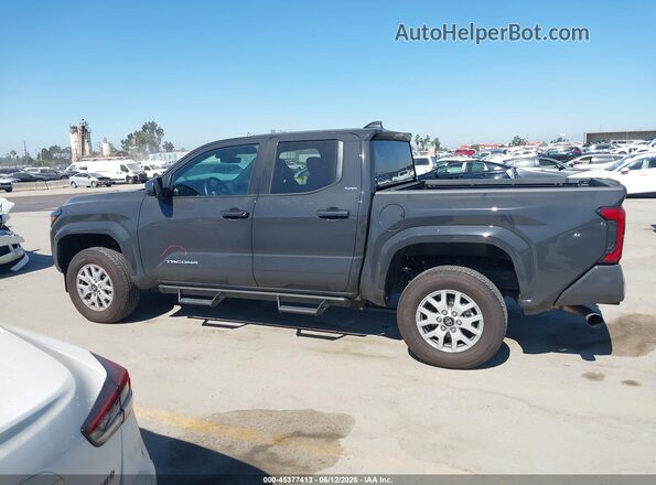 3TMKB5FN9SM052083 2025 TOYOTA TACOMA 2WD Gray 360 interior view