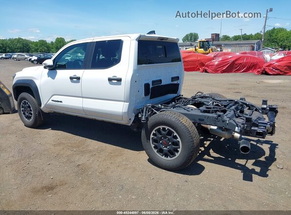 3TMLB5JN0RM048493 2024 TOYOTA TACOMA White Vista frontal