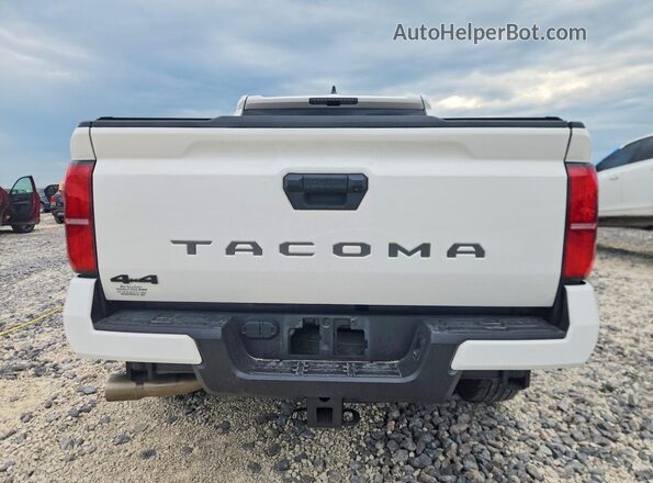 3TMLB5JN0RM075046 2024 TOYOTA TACOMA White Rear view