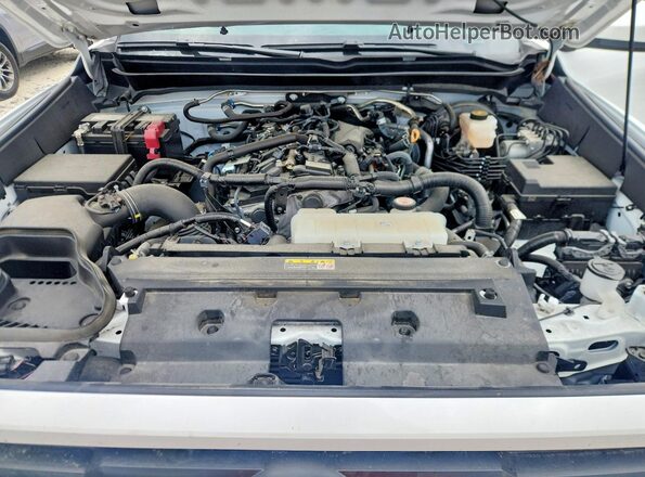 3TMLB5JN0RM075046 2024 TOYOTA TACOMA White Rear interior view