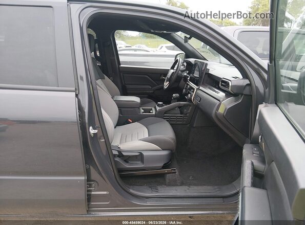 3TMLB5JN0SM088658 2025 TOYOTA TACOMA Gray Vista interior delantera