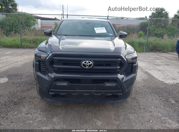 3TMLB5JN0SM150916 2025 TOYOTA TACOMA Gray Սարքավորումների վահանակի տեսք