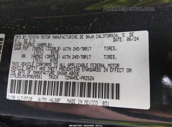 3TMLB5JN1RM028561 2024 TOYOTA TACOMA Gray Widok komory silnika