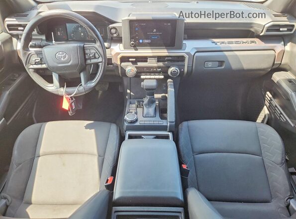 3TMLB5JN1SM094498 2025 TOYOTA TACOMA Gray Vista del salpicadero