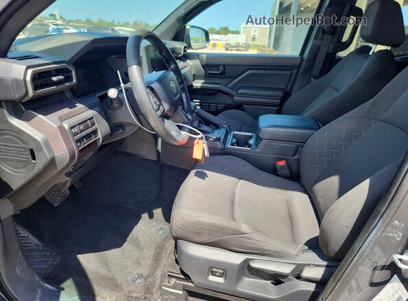 3TMLB5JN1SM094498 2025 TOYOTA TACOMA Gray Vista interior delantera