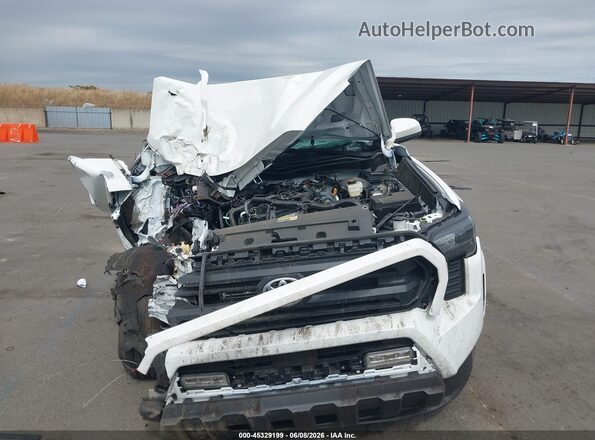 3TMLB5JN1SM175193 2025 TOYOTA TACOMA White Vista del salpicadero