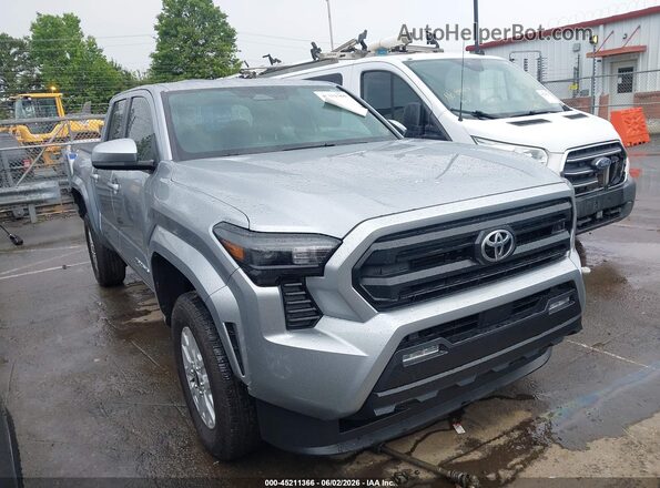 3TMLB5JN1TM225320 2026 TOYOTA TACOMA Gray სალონის 360-გრადუსიანი ხედი