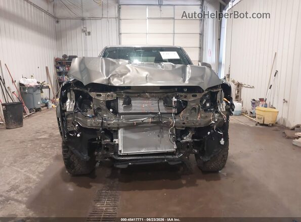 3TMLB5JN1TM245051 2026 TOYOTA TACOMA Gold Widok wnętrza z tyłu