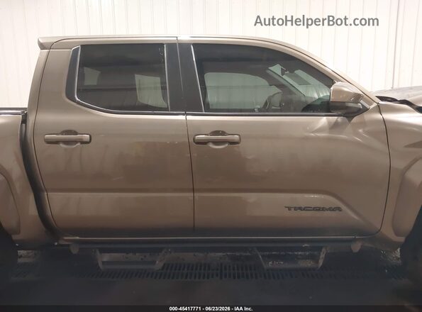 3TMLB5JN1TM245051 2026 TOYOTA TACOMA Gold Widok wnętrza 360 stopni
