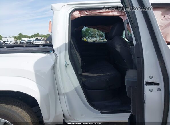 3TMLB5JN1TM260097 2026 TOYOTA TACOMA White Вид наклейки з VIN-кодом