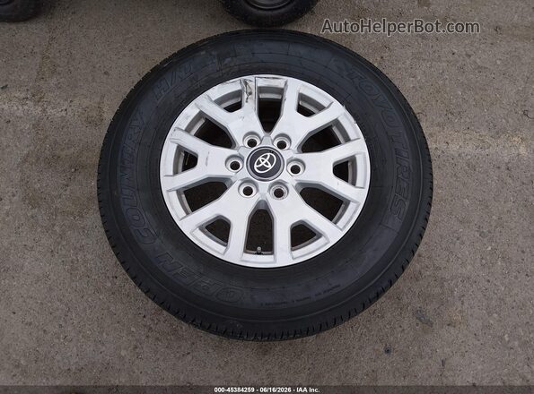 3TMLB5JN2RM053193 2024 TOYOTA TACOMA Gray Widok zestawu wskaźników