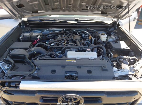 3TMLB5JN2TM220577 2026 TOYOTA TACOMA Gray Vista trasera