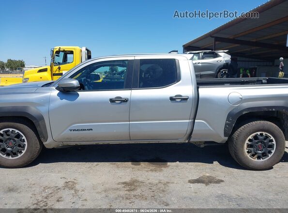 3TMLB5JN2TM220577 2026 TOYOTA TACOMA Gray Vista interior de 360 grados
