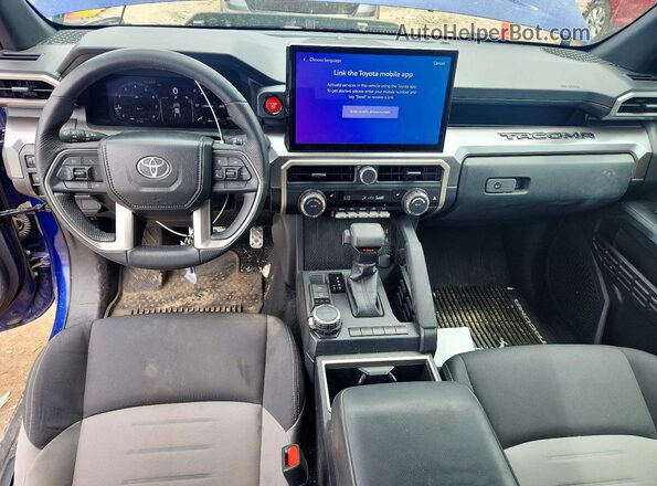 3TMLB5JN3RM081102 2024 TOYOTA TACOMA Blue Вид панелі приладів