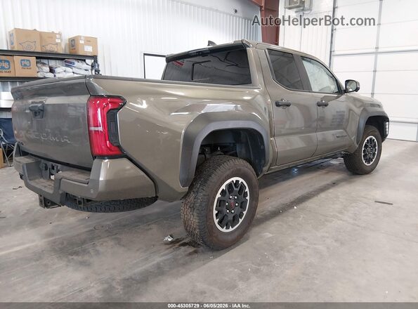 3TMLB5JN4SM092776 2025 TOYOTA TACOMA Green Rear right