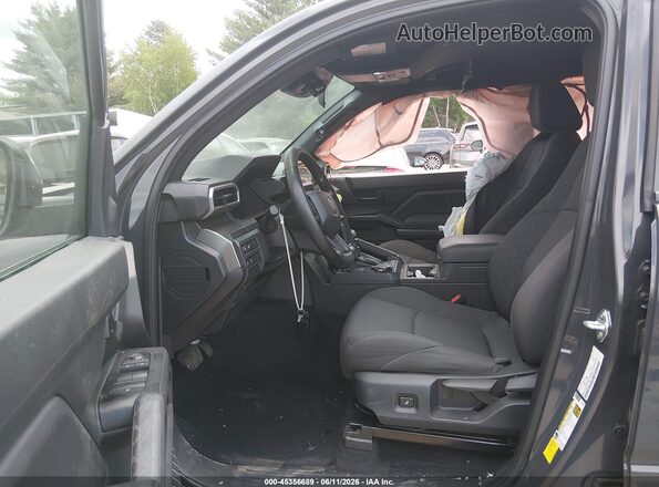 3TMLB5JN4SM124240 2025 TOYOTA TACOMA Gray წინა სალონის ხედი