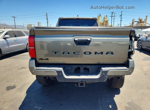 3TMLB5JN5SM095122 2025 TOYOTA TACOMA Green უკანა ხედი