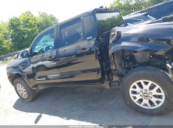3TMLB5JN5TM236997 2026 TOYOTA TACOMA Black 360 interior view