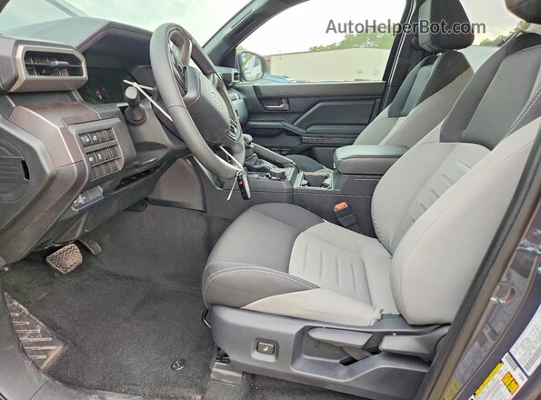 3TMLB5JN5TM238006 2026 TOYOTA TACOMA Gray Սալոնի դիմացի տեսք