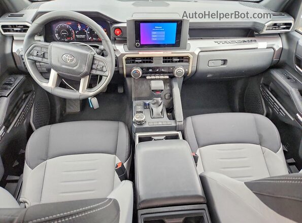3TMLB5JN5TM238006 2026 TOYOTA TACOMA Gray Առջևի վահանակի տեսք