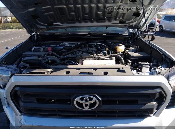 3TMLB5JN5TM253668 2026 TOYOTA TACOMA Silver Հետևի տեսք