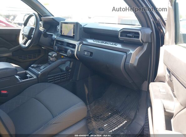 3TMLB5JN6RM061491 2024 TOYOTA TACOMA Black Front interior view