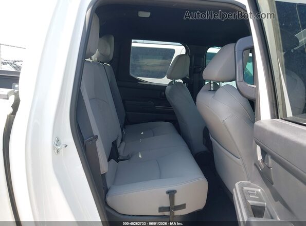 3TMLB5JN6SM168935 2025 TOYOTA TACOMA White VIN კოდის სტიკერის ხედი