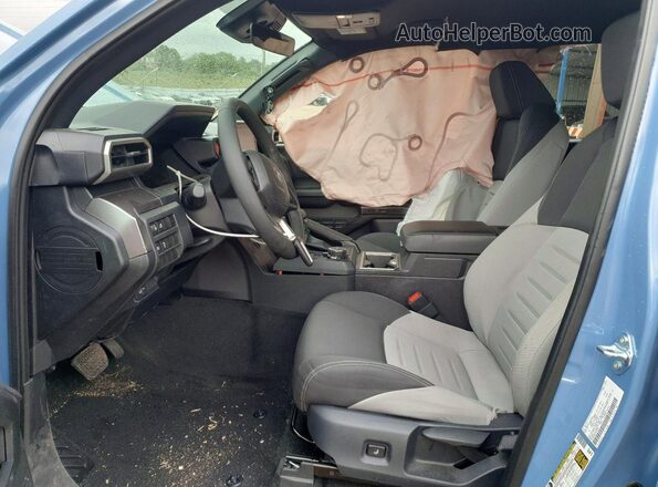 3TMLB5JN6TM238631 2026 TOYOTA TACOMA Blue Widok wnętrza z przodu