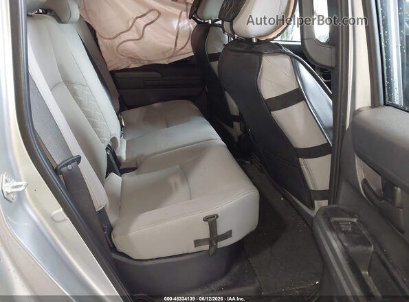 3TMLB5JN7RM006421 2024 TOYOTA TACOMA Silver Widok naklejki z numerem VIN
