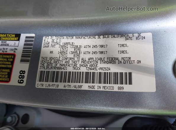 3TMLB5JN7RM006421 2024 TOYOTA TACOMA Silver Widok komory silnika