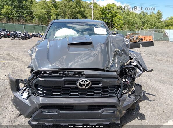 3TMLB5JN7RM022991 2024 TOYOTA TACOMA Gray ხელსაწყოთა პანელის ხედი