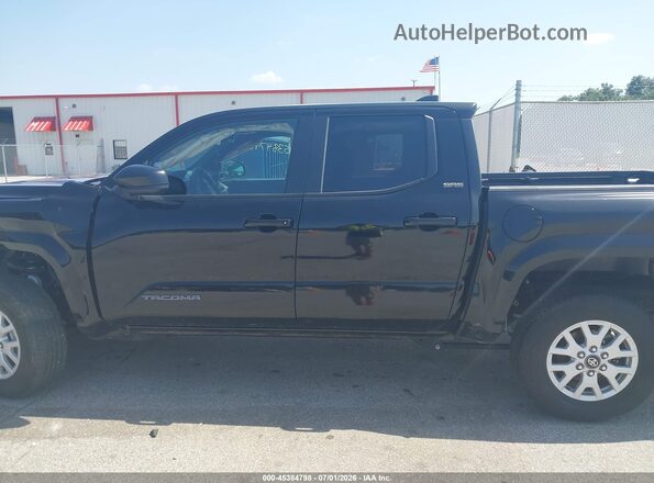 3TMLB5JN7RM032307 2024 TOYOTA TACOMA Black Widok wnętrza 360 stopni