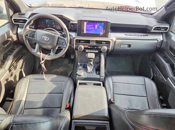 3TMLB5JN7SM149987 2025 TOYOTA TACOMA Silver Vista del salpicadero