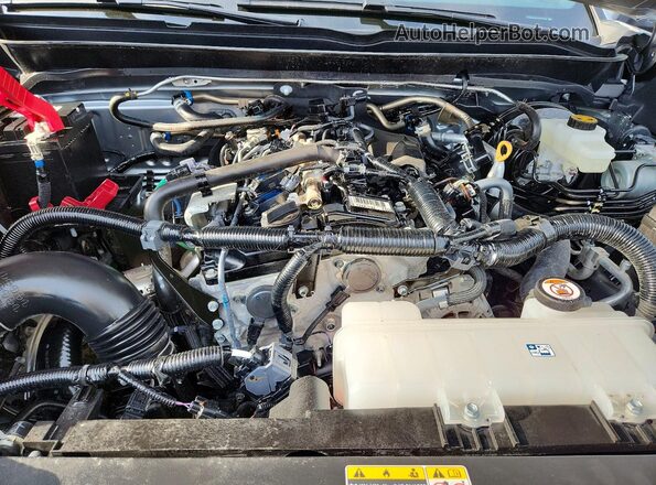 3TMLB5JN7SM149987 2025 TOYOTA TACOMA Silver Vista interior trasera