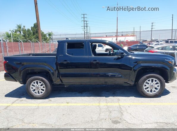 3TMLB5JN7SM174419 2025 TOYOTA TACOMA Black Вид задньої частини салону
