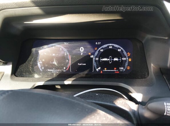 3TMLB5JN8RM065087 2024 TOYOTA TACOMA Silver უკანა სავარძლების ხედი