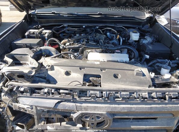 3TMLB5JN8SM138125 2025 TOYOTA TACOMA Black Вид ззаду