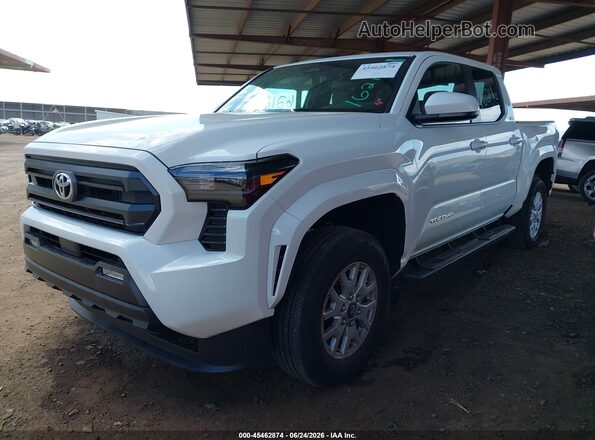 3TMLB5JN8TM268262 2026 TOYOTA TACOMA White წინა მარცხენა ხედი სამი მეოთხედიდან