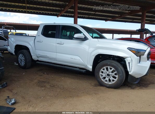 3TMLB5JN8TM268262 2026 TOYOTA TACOMA White სალონის 360-გრადუსიანი ხედი
