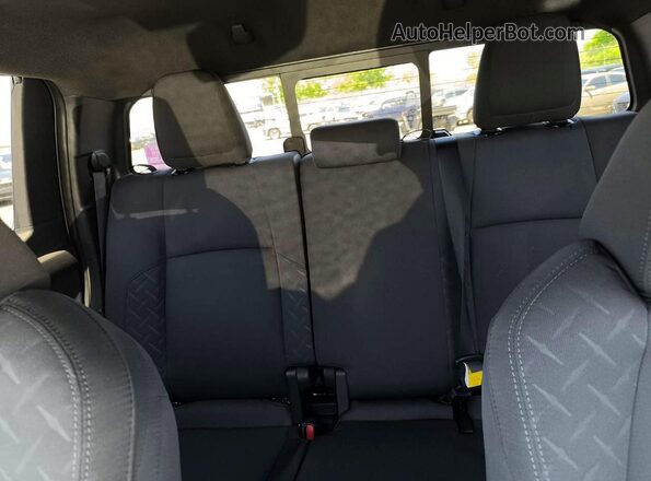 3TMLB5JN9RM007750 2024 TOYOTA TACOMA Gray 